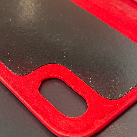 Authentic Louis Vuitton iPhone X/XS Case - Picture 8 of 16